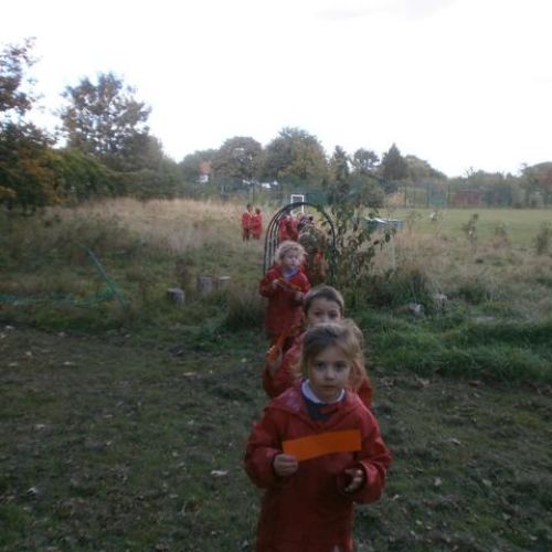 This week we made Autumn bookmarks, we searched the forest school area carefully to find interesting things to stick on.